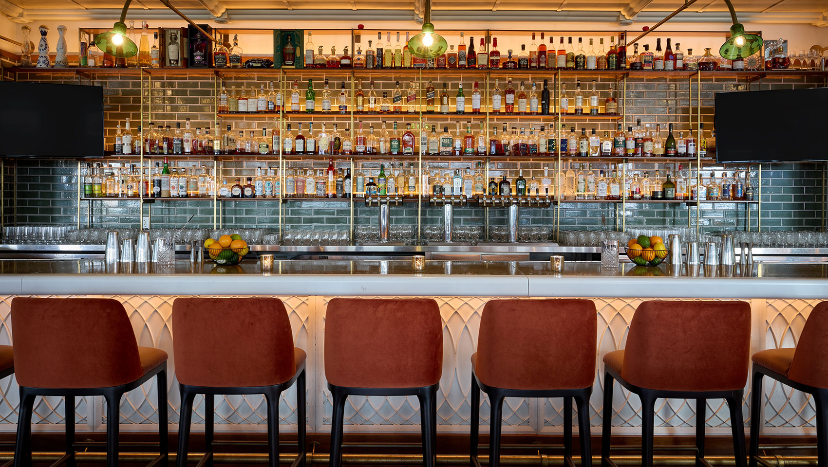The bar at The Outsider at Kimpton Journeyman Hotel
